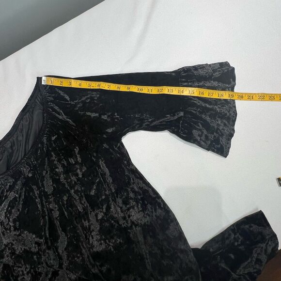 Crushed Velvet Black Mini Dress Womens 2XL Off The Shoulder Bell Sleeves - Picture 9 of 13